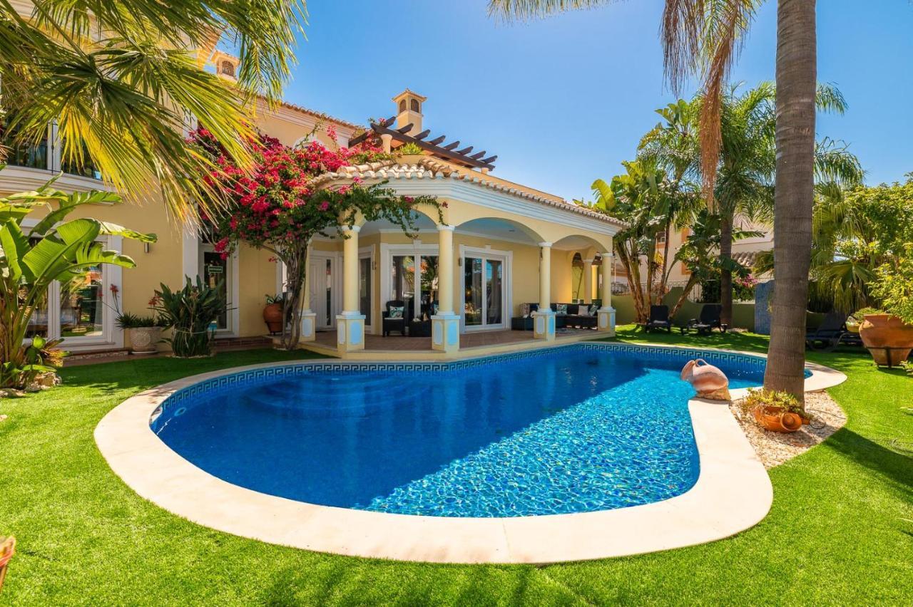 Oasis Tropical, Jardim E Piscina! Appartement Portimão Buitenkant foto